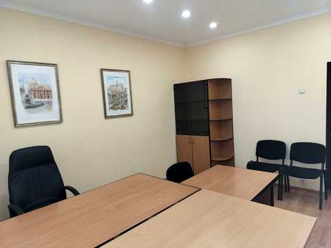 комерційна за адресою Київ, Шовковична вул., 7