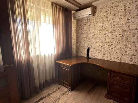 квартира за адресою Запоріжжя, Героїв Крут вул. (12 Квітня), 78