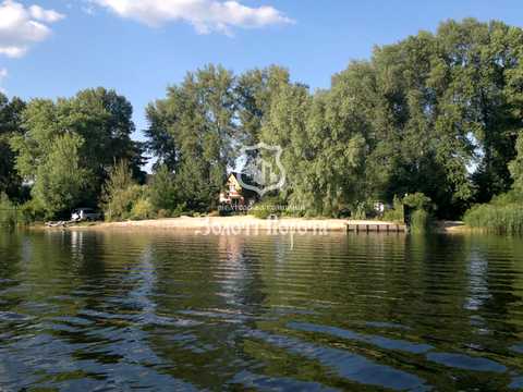 ділянка за адресою Центральна, 1