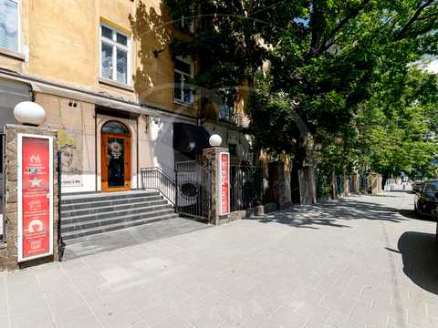 комерційна за адресою Львів, Городоцька вул., 42