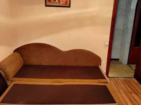 квартира за адресою Крошенська вул., 42