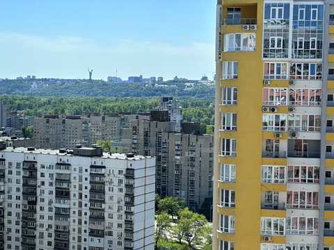 квартира за адресою Київ, Каховська вул., 62-А