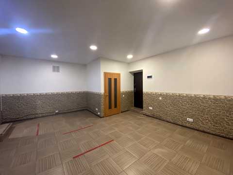 комерційна за адресою Мінеральна вул., 49