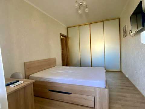 квартира по адресу Академика Ефремова ул. (Командарма Уборевича), 15