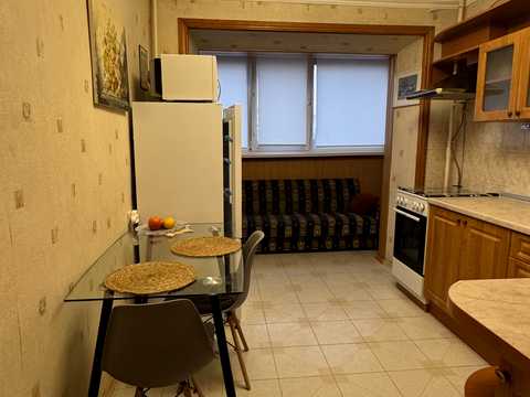 квартира за адресою Оболонська вул., 23/48