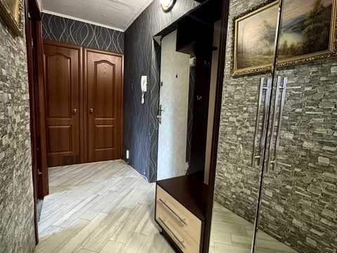 квартира по адресу Приречная ул., 17