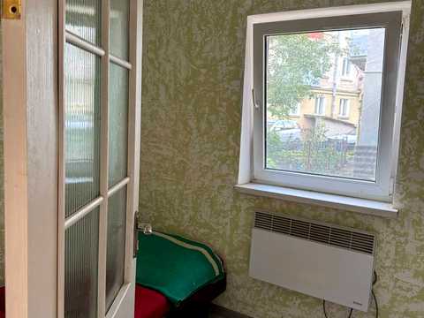 квартира за адресою Броварна вул., 6