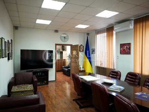 коммерческая по адресу Генерала Шаповала ул. (Механізаторів), 10