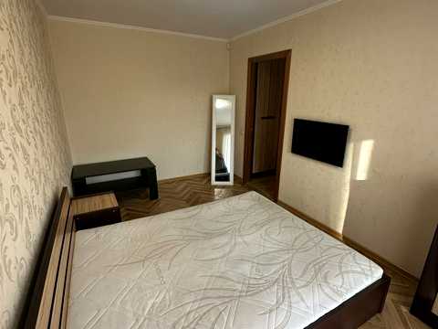 квартира за адресою Київ, Науки просп., 18