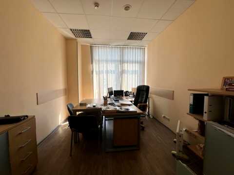 комерційна за адресою Антоновича вул. (Горького), 33в