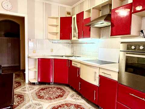квартира по адресу Ревуцкого ул., 42-Б