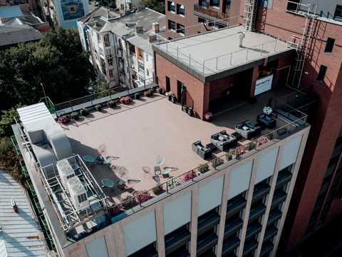 коммерческая по адресу Саксаганского ул., 53/80