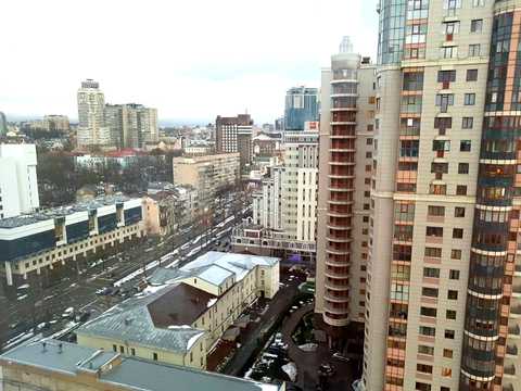 квартира за адресою Тараса Шевченка бульв., 27-Б