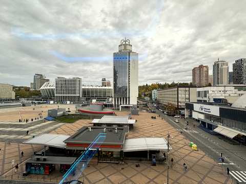 комерційна за адресою Велика Васильківська вул. (Червоноармійська), 72