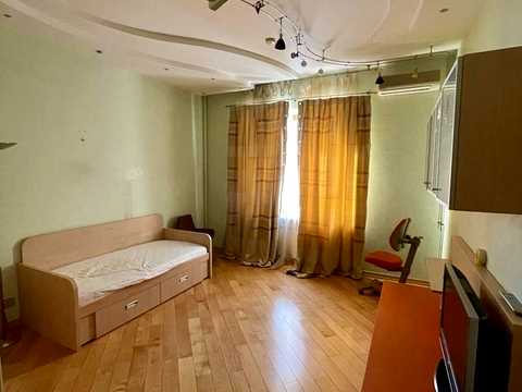 квартира по адресу Черноморская ул., 1