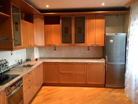 квартира за адресою Михайла Котельникова вул., 37