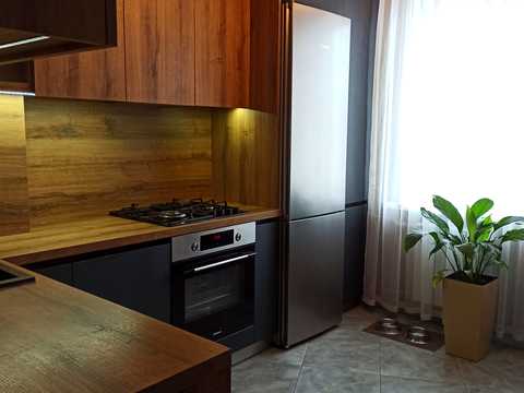 квартира по адресу Михаила Лушпы просп. (Космонавтів), 23