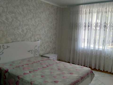квартира за адресою Максима Залізняка вул., 1