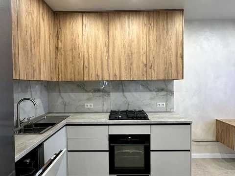 квартира за адресою Микитинецька вул., 2