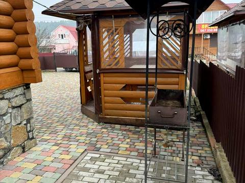 будинок за адресою Нова