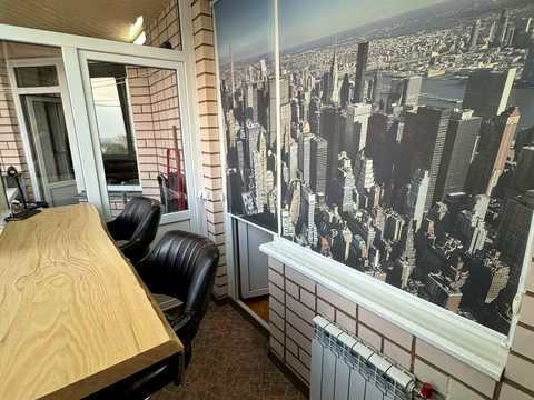 квартира за адресою Миколи Амосова вул., 4