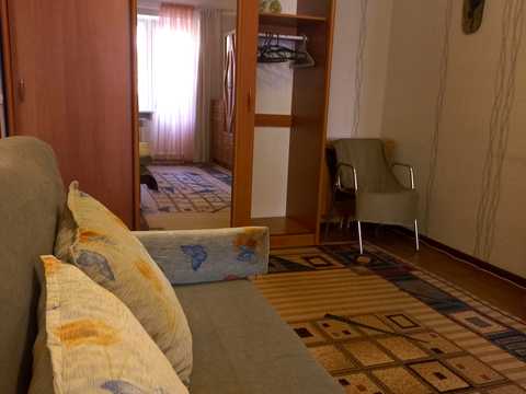 квартира за адресою Василя Тютюнника вул. (Анрі Барбюса), 9