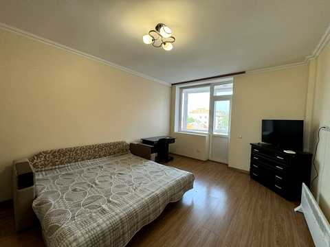 квартира за адресою Чорноморська вул., 4
