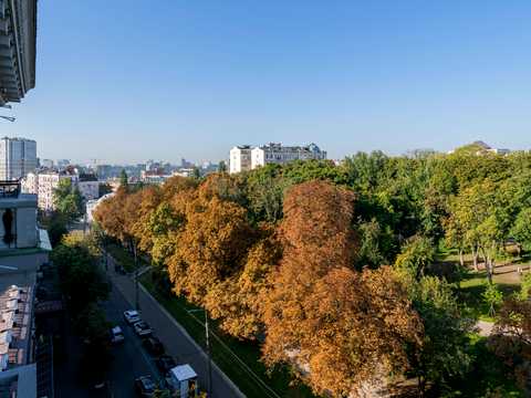 комерційна за адресою Київ, Терещенківська вул., 13