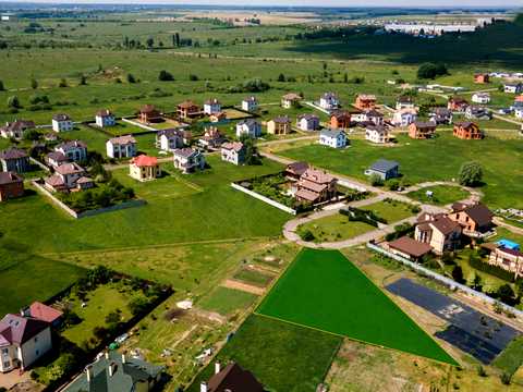ділянка за адресою
