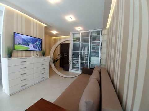 квартира за адресою Регенераторна вул., 4 к3