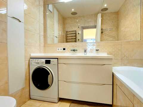 квартира за адресою Миколи Бажана просп., 1-А