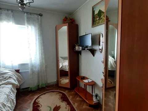 будинок за адресою центральна, 1