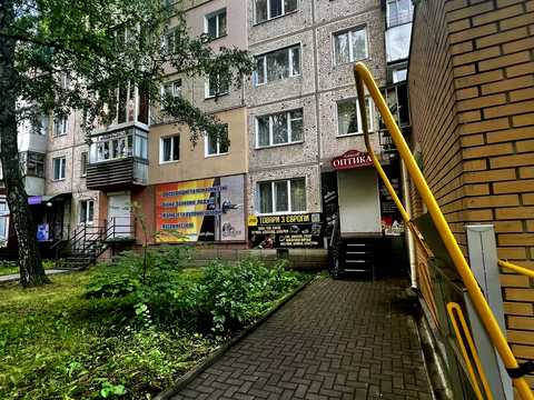 квартира за адресою Яновського вул., 157