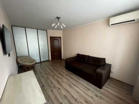 квартира за адресою Боголюбова вул., 6
