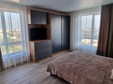 квартира по адресу Домбровського ул., 3