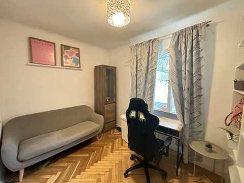 квартира за адресою Олени Теліги вул., 35-Д