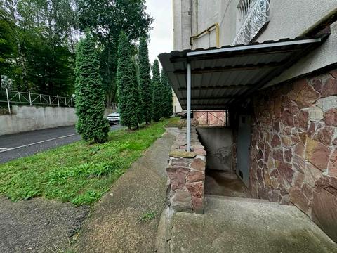 комерційна за адресою Свободи вул., 7б/1