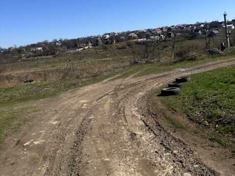 ділянка за адресою Лучанська