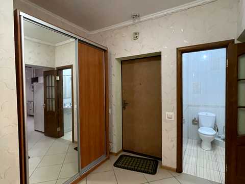 квартира за адресою Миколи Бажана просп., 12