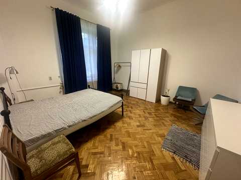 квартира по адресу Брюллова ул., 10-А