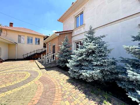 будинок за адресою Привільна вул.