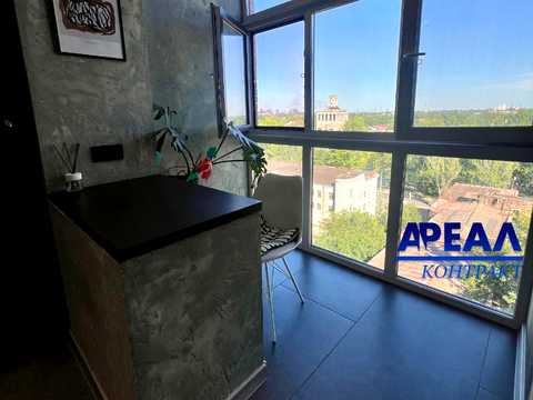 квартира по адресу пр.Металургів, 8а