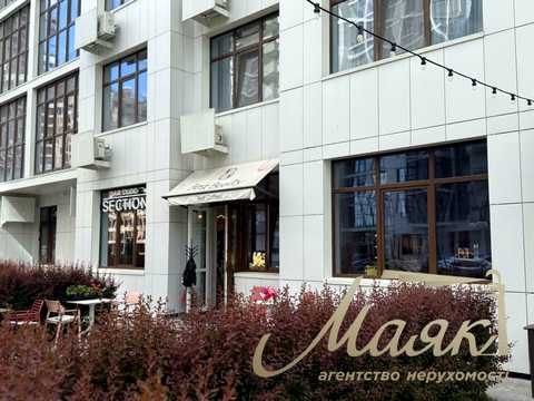коммерческая по адресу Андрея Верхогляда ул. (Михайла Драгомирова), 15-Б