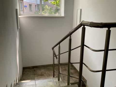 комерційна за адресою Одеса, Незалежності вул. (Армійська), 18а
