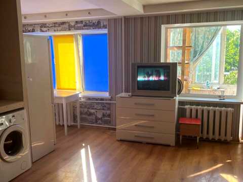 квартира по адресу Строителей ул., 12-Б