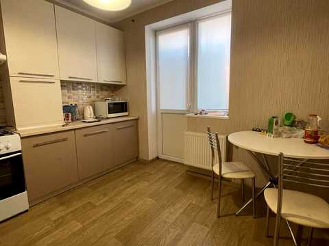 квартира за адресою Волошкова вул., 42/2