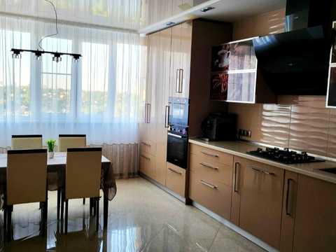 квартира за адресою Зелена вул., 10