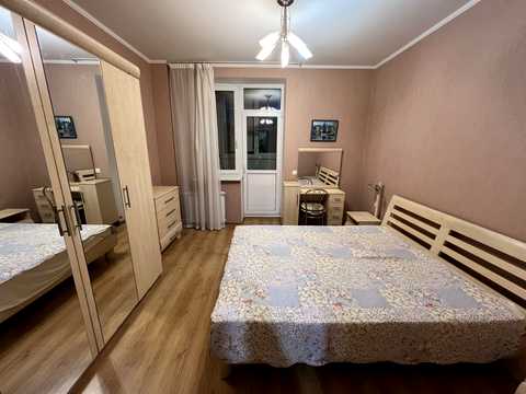 квартира за адресою Миколи Бажана просп., 10