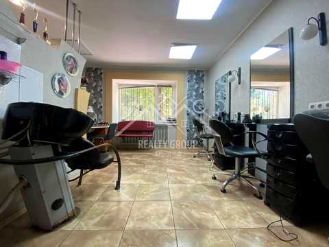комерційна за адресою Соборності вул. (Косіора), 30