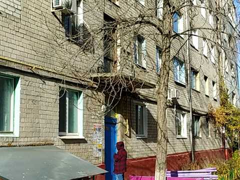 квартира за адресою Свободи просп. (60-річчя Жовтня), 46